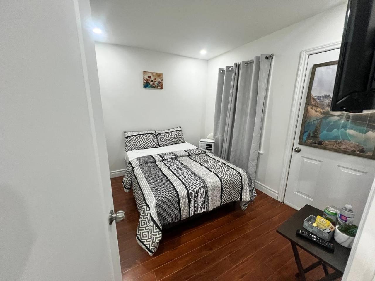 #1 Convvy-Nient Residence! Toronto Eksteriør billede