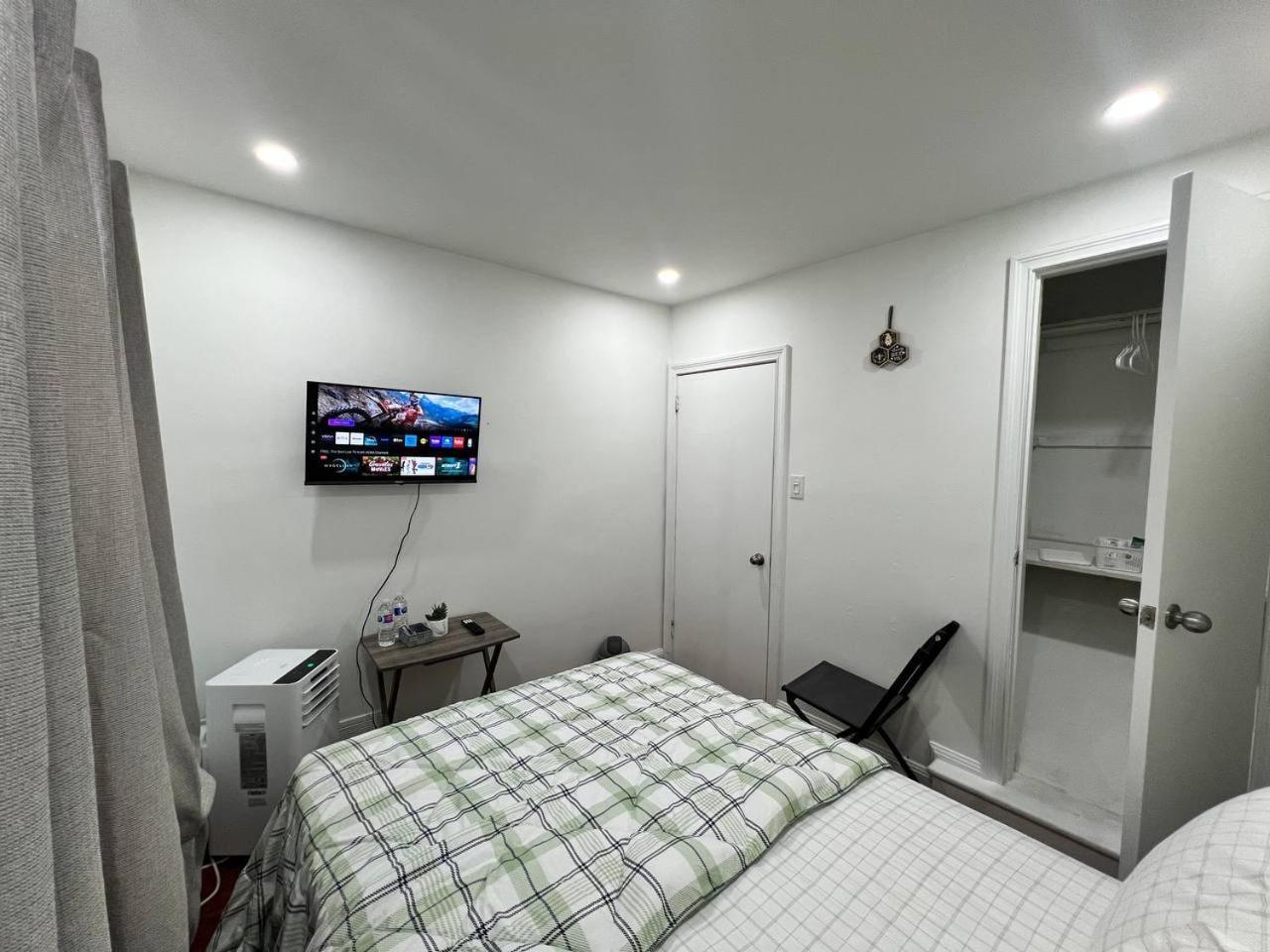 #1 Convvy-Nient Residence! Toronto Eksteriør billede